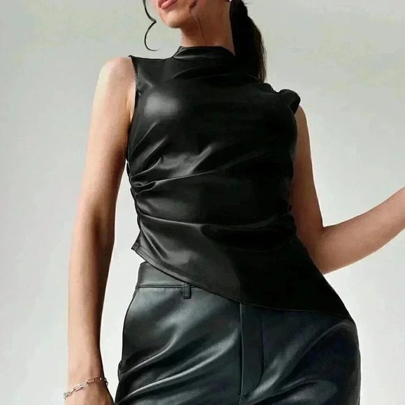 Black Sexy Women's Elegant Vintage Motorcycle Asymmetric Pleated Waist Vest - Picture 3 of 5